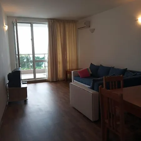 Vilmar Apartment *